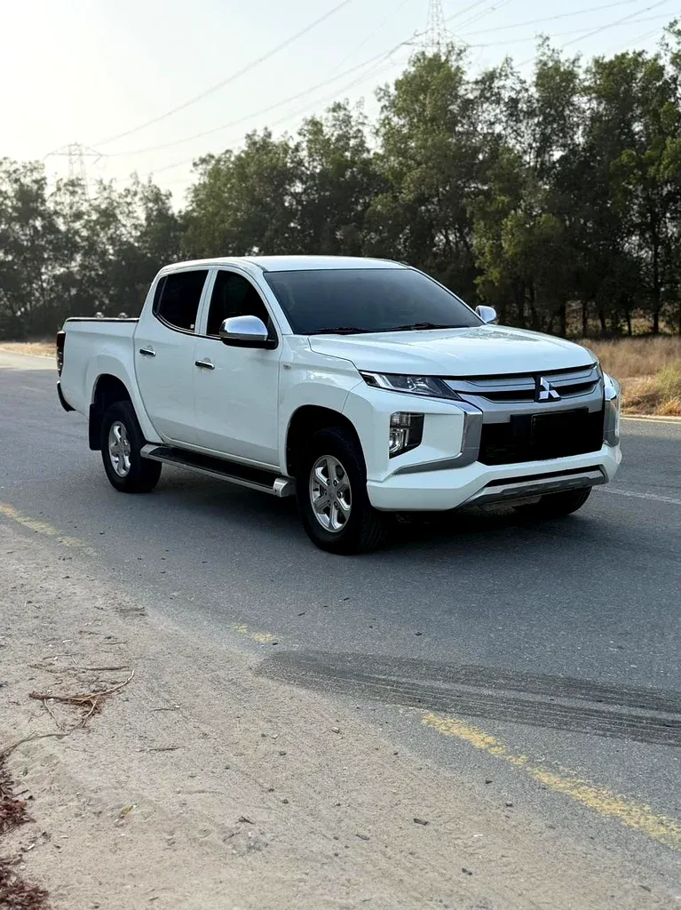 Mitsubishi L200 2022